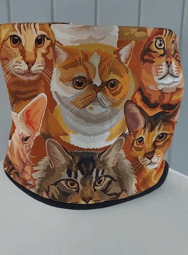 Cats Neck Warmer, Snood with Black Fleece, 